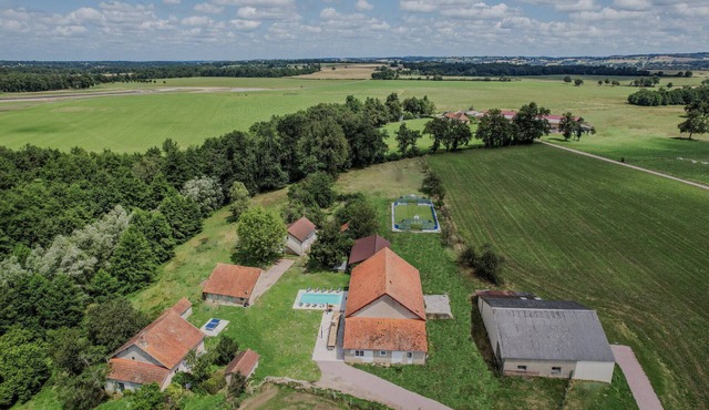 Villa Petit Perrot (03) - Heated pool - Citystade - 2h Lyon - 45p