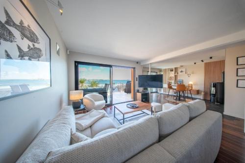 Villa pieds dans l'eau - vue mer & jacuzzi