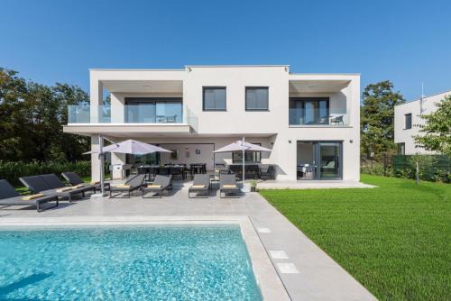 Villa Pina* in Karigador/Novigrad