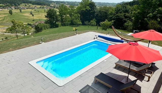 Villa Pine Log by Villas Guide