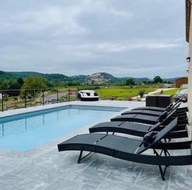 Villa* Piscine* Vue sur château de Beynac