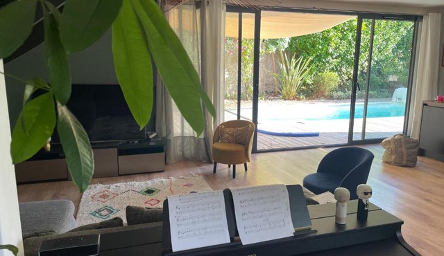 Villa Piscine Centre Valbonne / Proche plages / Cannes