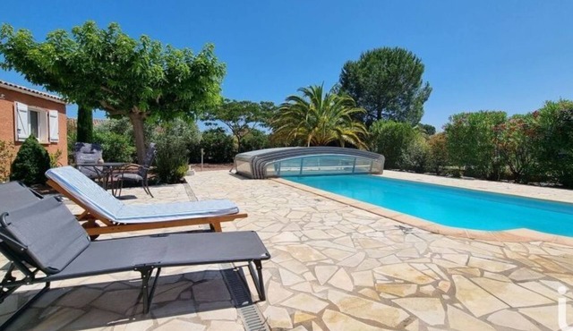 Villa Plein Pied Avec Piscine, à Trente Minutes de la mer Près du Canal du Midi
