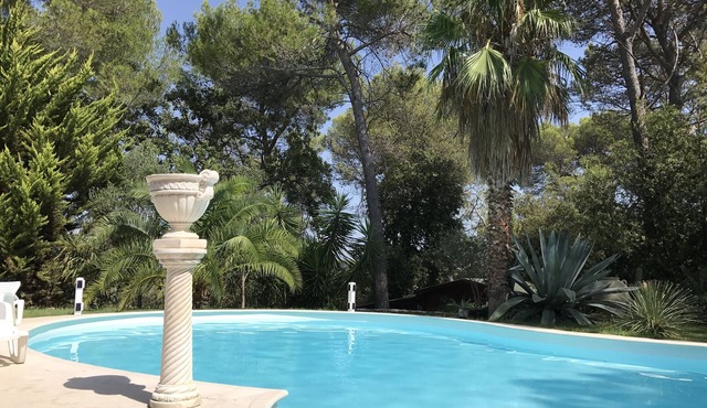 Villa, Pool and Jacuzzi ds idyllic, quiet, gd garden, beautiful view