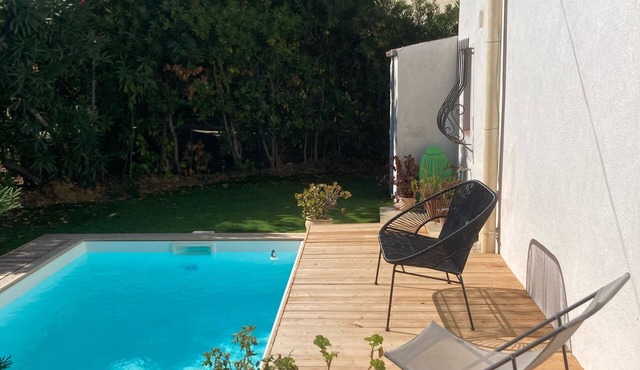 Villa pool on the beach - corsica