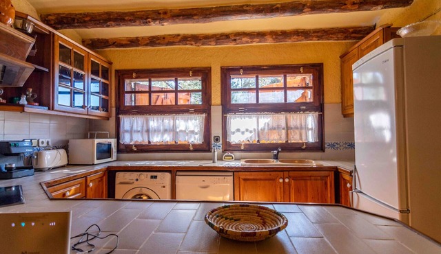 Villa Prades, 6 bedrooms, 13 persons