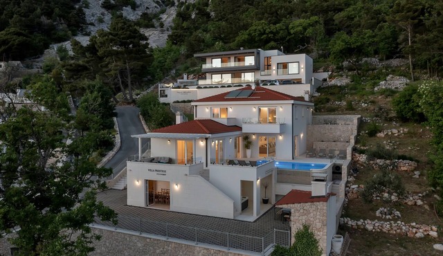 Villa Prestige in Bast