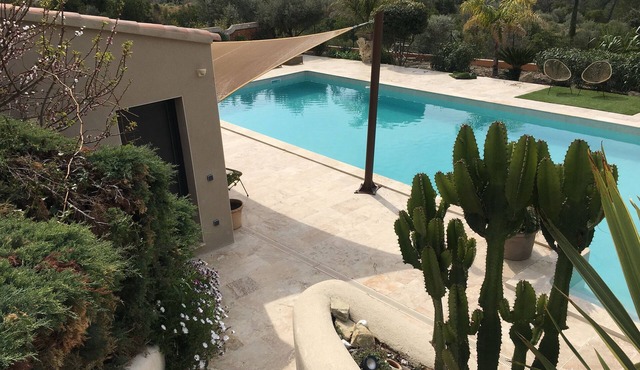 Villa Privata Presso Le Beausset Vicino al Circuito Paul Ricard