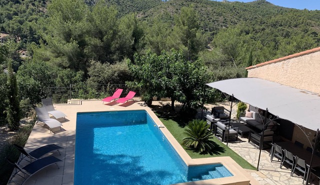 Villa private swimming pool aquabike electric bicycles table football ping pong