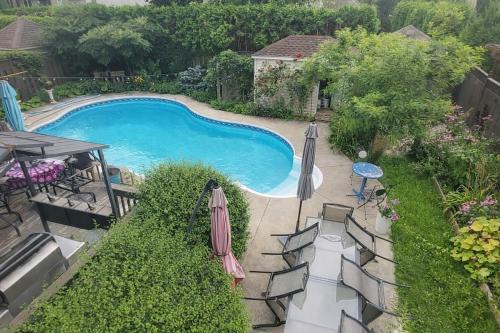 Villa proche de Montréal - Piscine - 4 ch - 9 pers