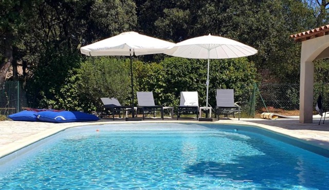 Villa provençale 10 pers Jardin Piscine Idéale 2 familles