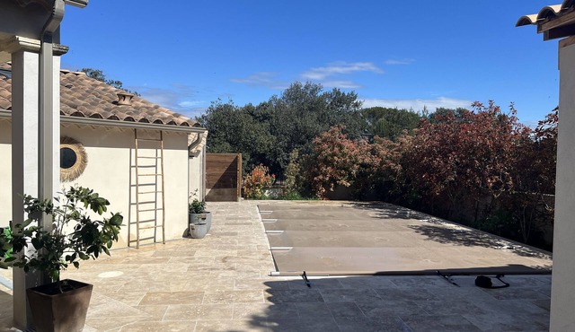 Villa Provençale Avec Piscine + Studio Attenant Pour 10 Personnes