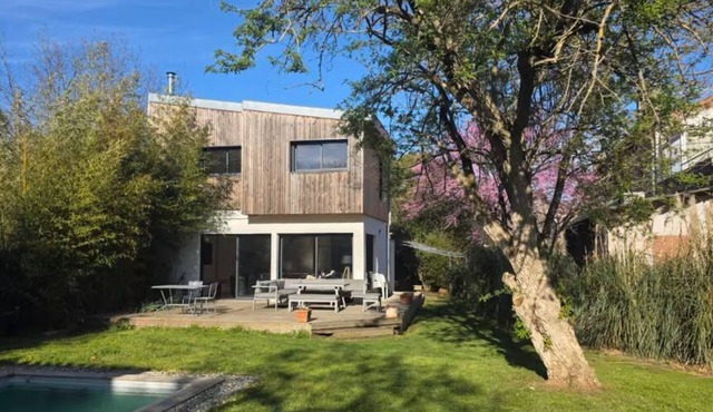 Villa quiet Large garden 2bed City center Toulouse