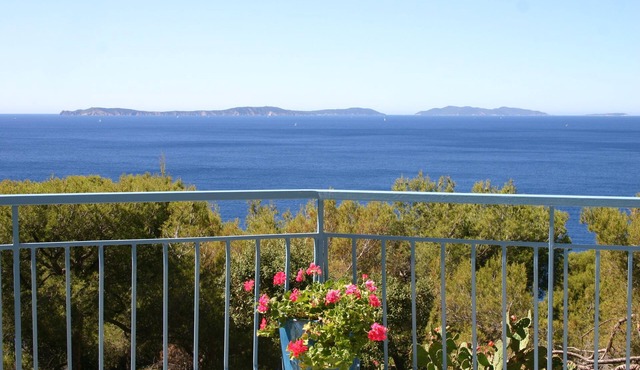 Villa QUINTEFEUILLE T4 3*, panoramic view of the Golden Isles, in the heart of nature