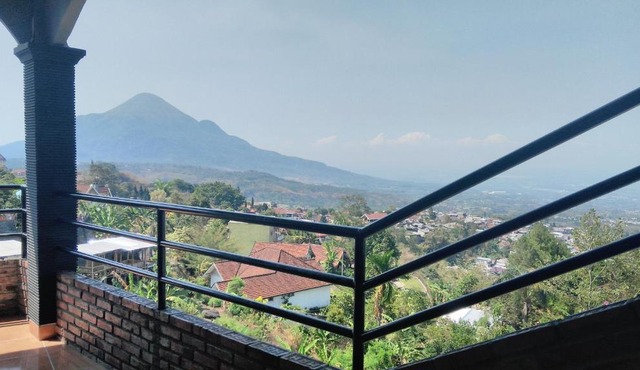Villa Raung Indah Tretes