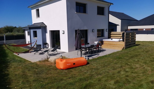 Villa Recente Avec spa à 250 m d une Magnifique Plage