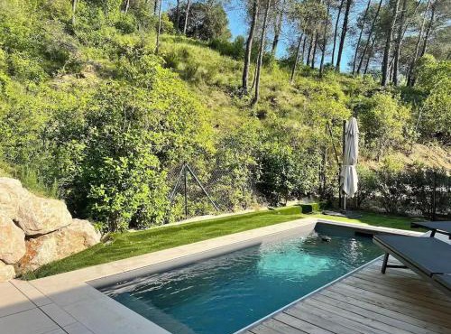 Villa relaxante à Prades-le-Lez avec piscine privée