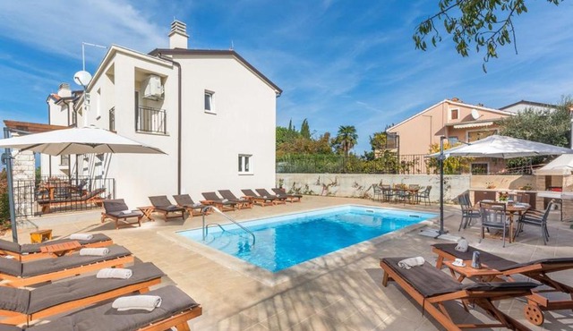 Villa Ren