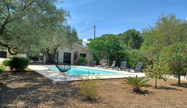 Villa rental SOLLIES PONT