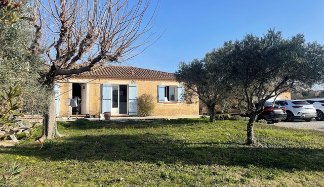 Villa rental with pool in Gigondas and Dentelles de Montmirail