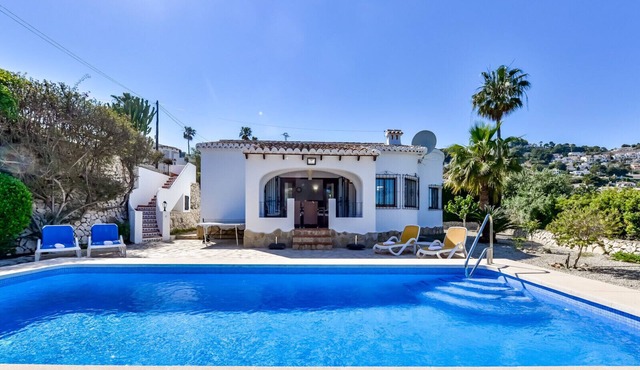 Villa rentals in Moraira GUADALETE