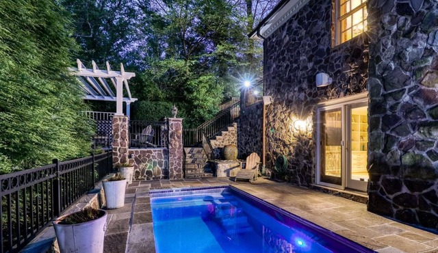 Villa Retreat W/ Pool/Wine Cellar/Near DC/VA/MD