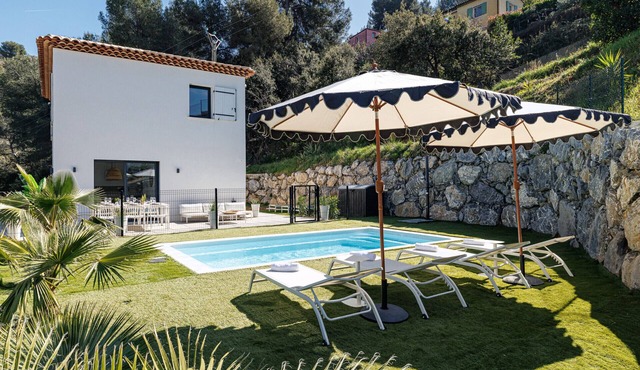 Villa RIVIERA - New between sea and mountains