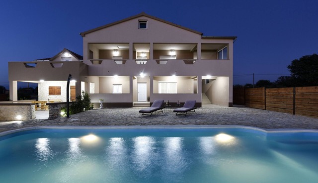 Villa Roko ZadarVillas