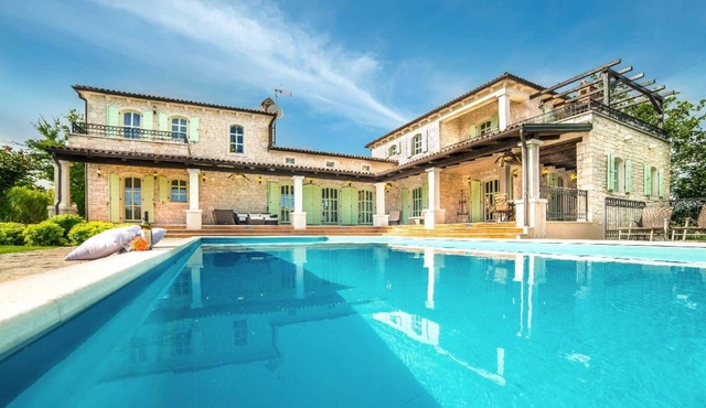 Villa Romana - 11 Persons, 4 Bedrooms, Private Pool, Barbecue