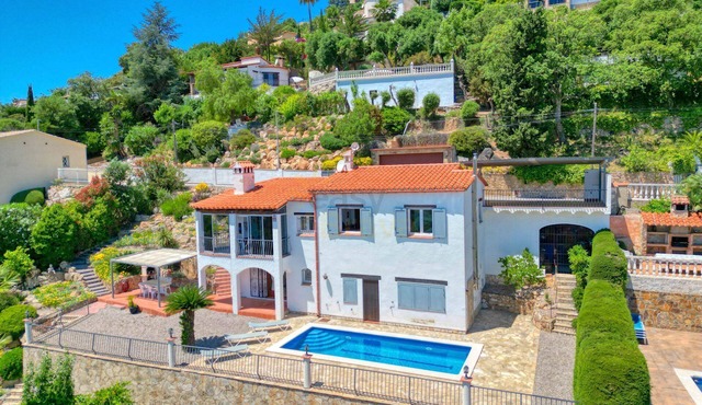 Villa Romantica - An unparalleled setting with the sea as the protagonist.