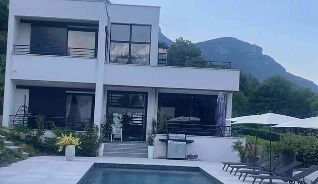 Villa Romantique Avec Piscine