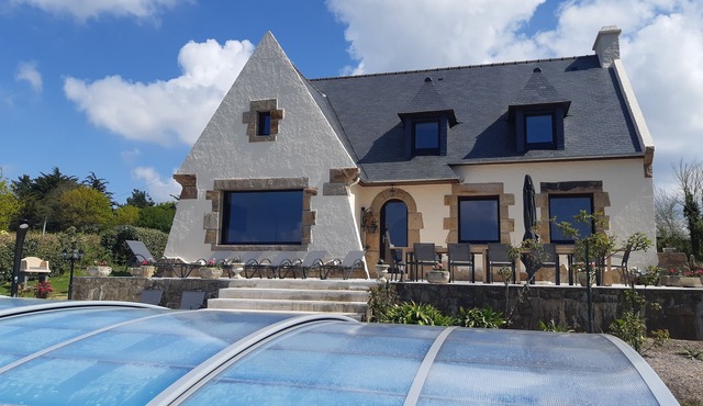 Villa Romayann - Swimming pool and panoramic view