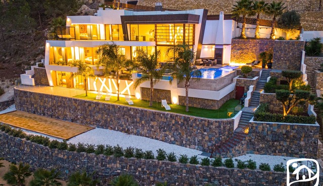 Villa ROMEO by Abahana Luxe