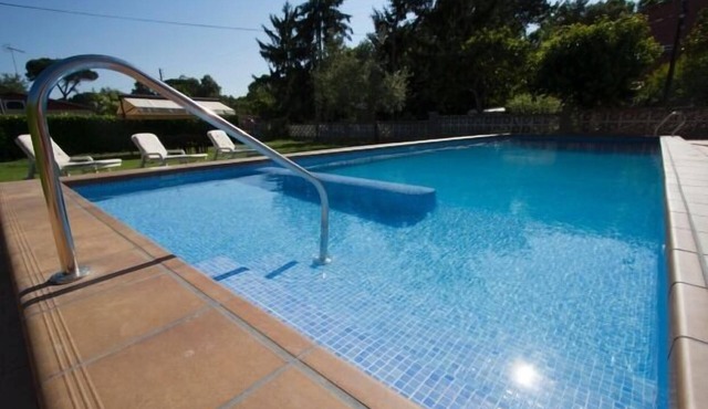 Villa Romera Rural Cottage for 25 people