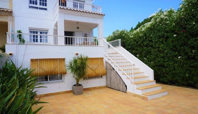 Villa RONDA on the beach of Oliva