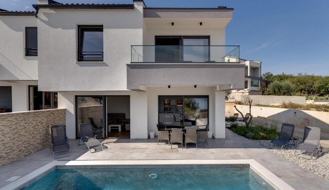 Villa Rosemary -semi-detached villa with a pool and a panoramic view, close to a sandy beach - by TRAVELER tourist agency Krk