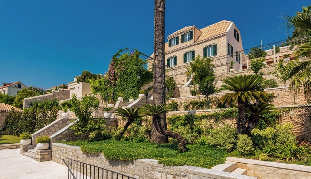 Villa Rossetta with a Pool and Large Garden in Downtown Dubrovnik