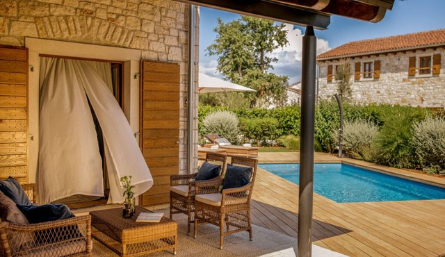 Villa Rosulja - One Bedroom Resort, Sleeps 2
