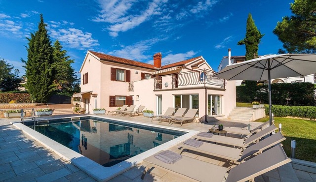 Villa Rosy in Rovinjsko Selo