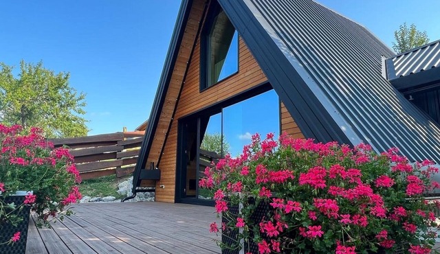 Villa Roza by Villas Guide