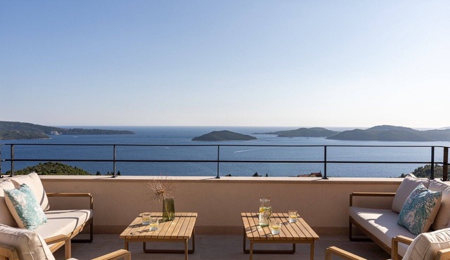 Villa RudaVista - Four Bedroom Villa, Sleeps 8