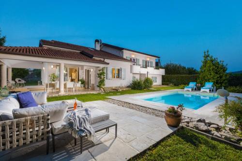 Villa Rupena