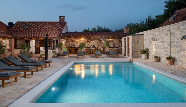 Villa Rustica ZadarVillas