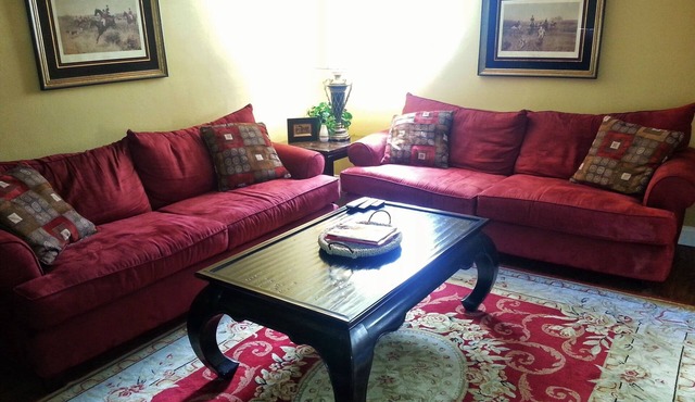 Villa's at Eureka Close Hidden Valley Ski Resort & St. Louis Attractions