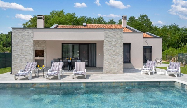 Villa Sabina - Santalezi