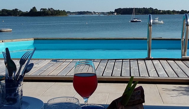 Villa Sainte-Hélène, 4 bedrooms, 8 persons