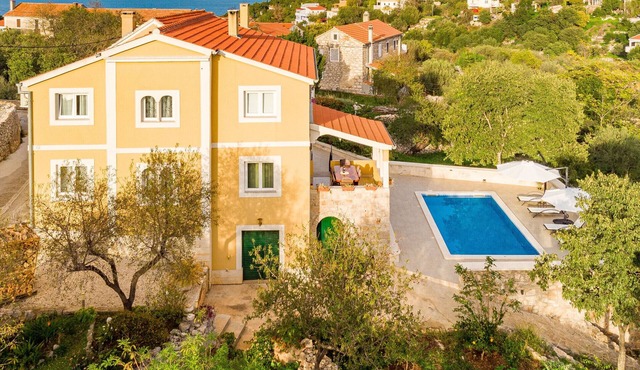 Villa Sali ZadarVillas