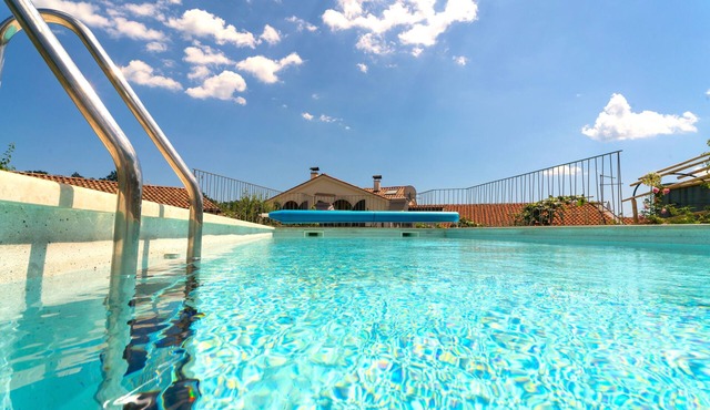 Villa Salvia with pool