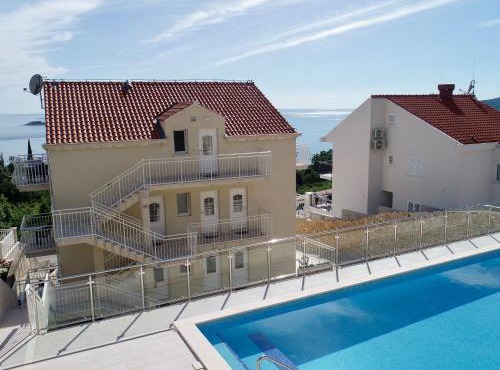 Villa Samba - Two-Bedroom Apartment with Terrace and Sea View - A4 1