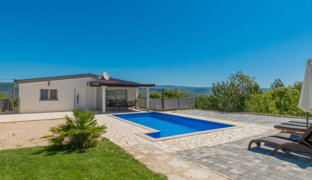 Villa Sanda - Makarska by Villas Guide